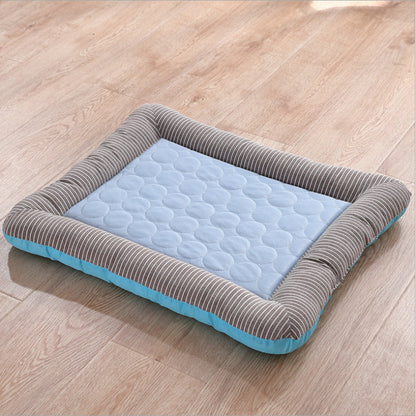 all and medium-sized multi-functional pet bed pads for dogs and cats